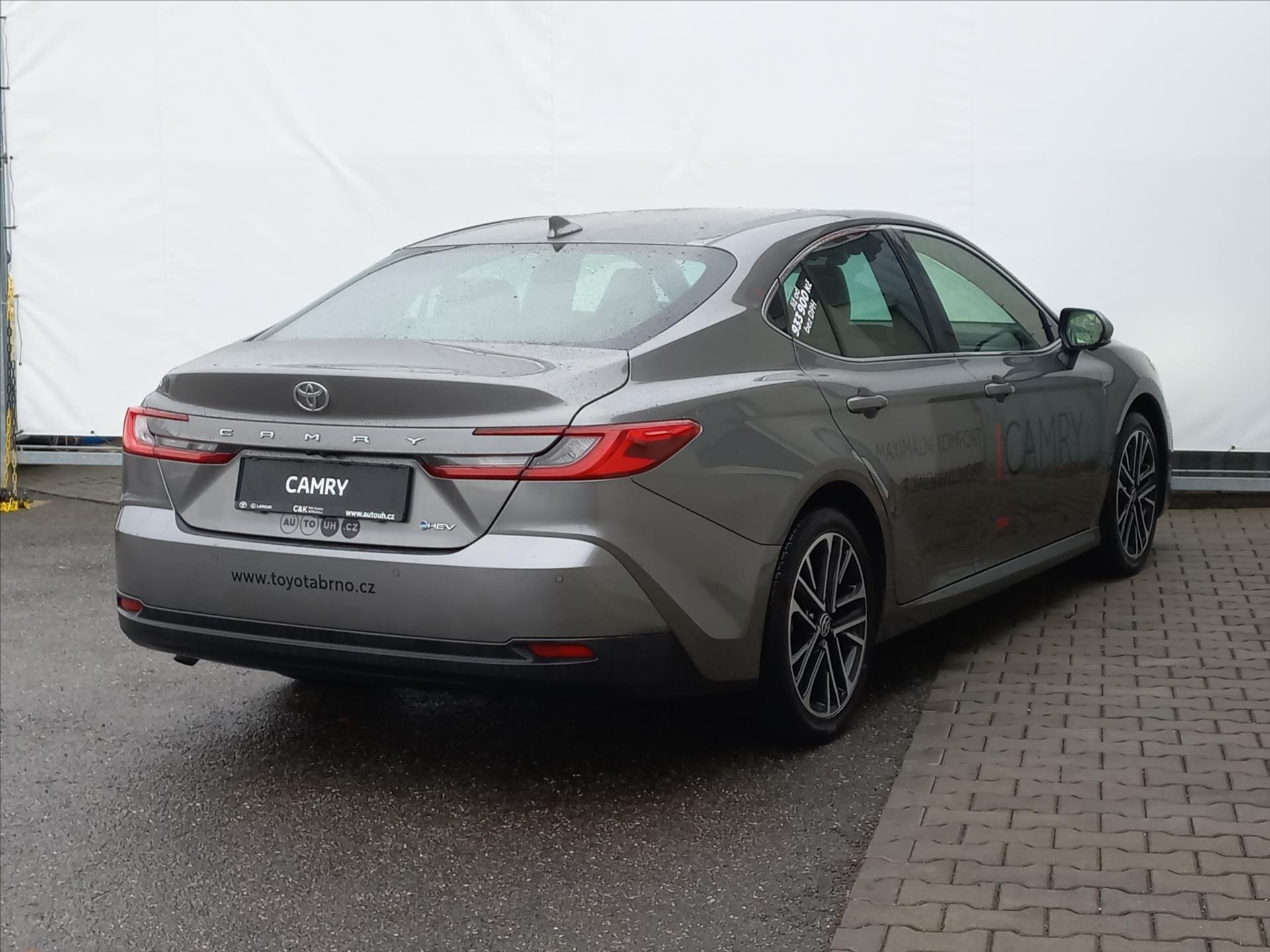 Toyota Camry Sedan 2,5 l 137 kw