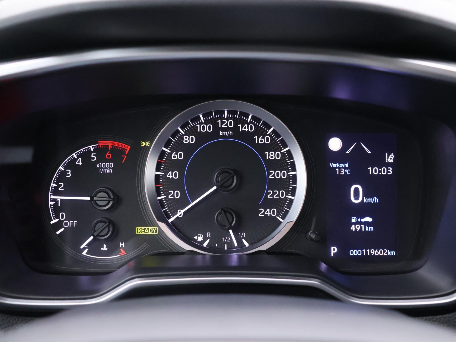 Toyota Corolla Sedan / Limuzína 1,8 l 72 kw