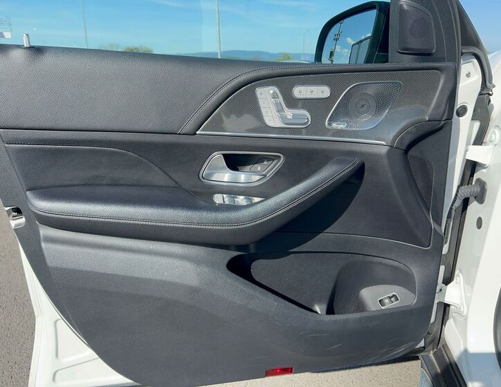 Mercedes-Benz GLS 22