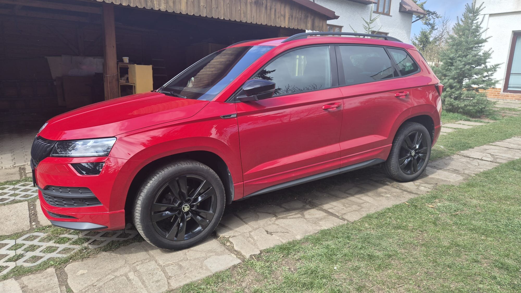 Škoda Karoq SUV / Terénní 1,5 l 110 kw