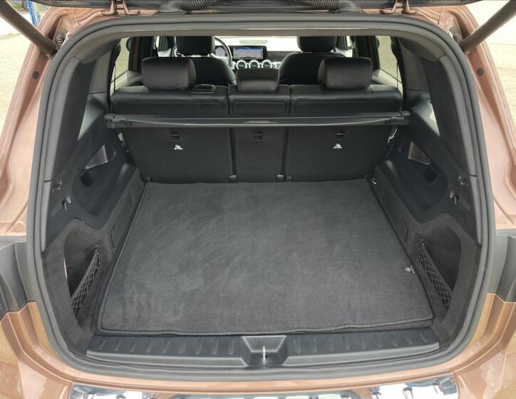 Mercedes-Benz GLB 67