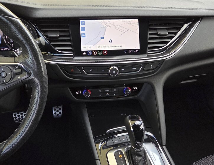 Opel Insignia Kombi 2,0 l 128 kw