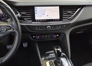 Opel Insignia Kombi 2,0 l 128 kw