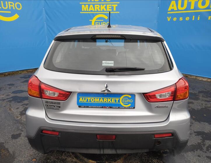 Mitsubishi ASX 5