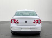 Volkswagen Passat Sedan / Limuzína 2,0 l 147 kw