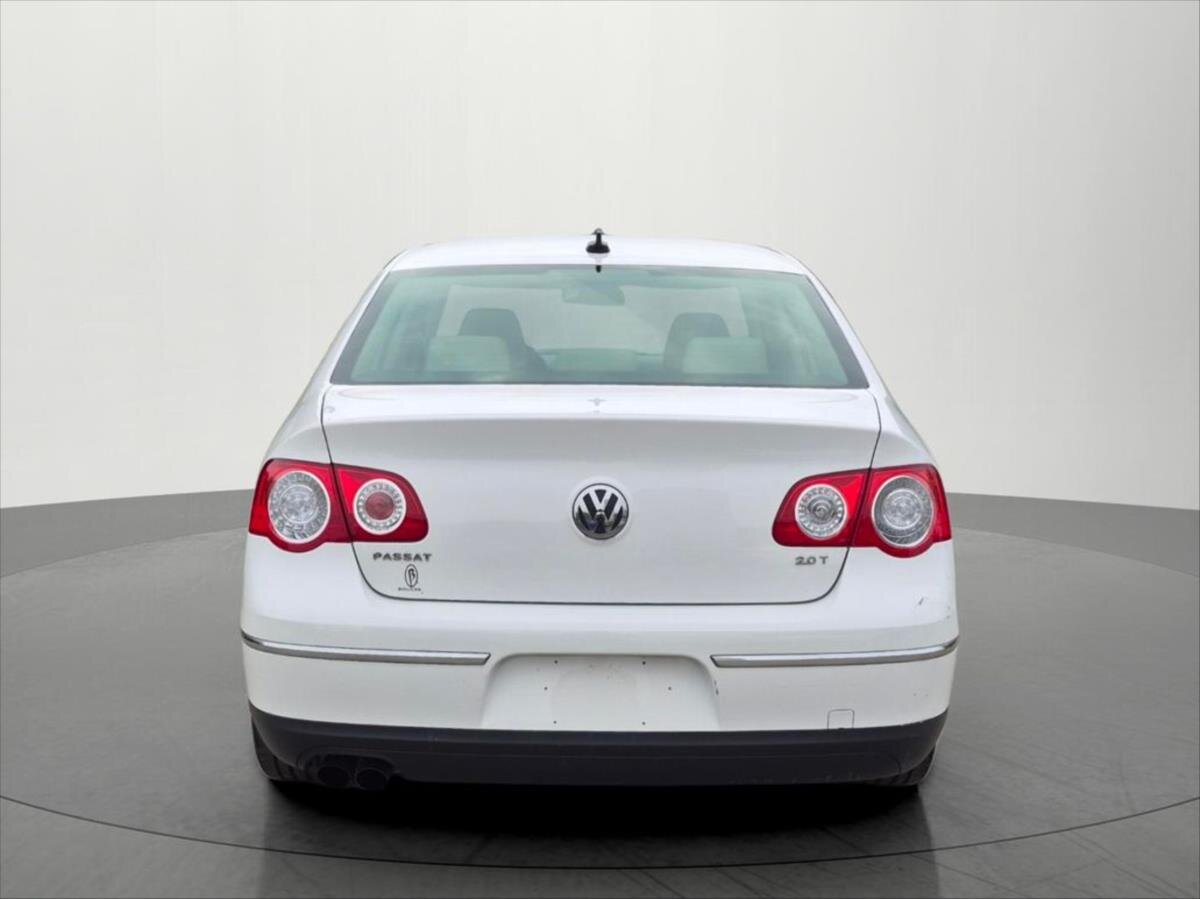 Volkswagen Passat Sedan / Limuzína 2,0 l 147 kw