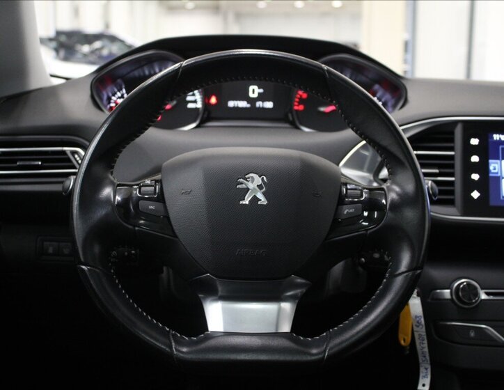 Peugeot 308 Hatchback 1,6 l 73 kw