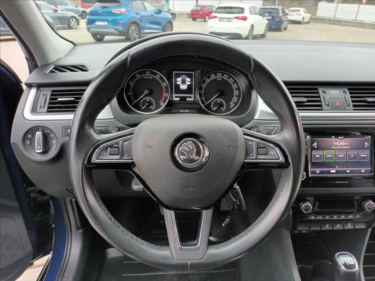 Škoda Rapid Hatchback 999,0 81 kw