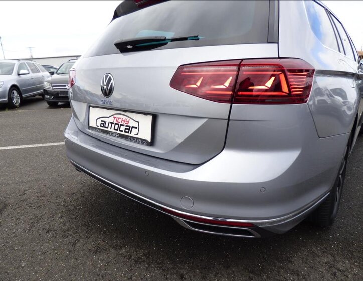 Volkswagen Passat Kombi 1,4 l 115 kw