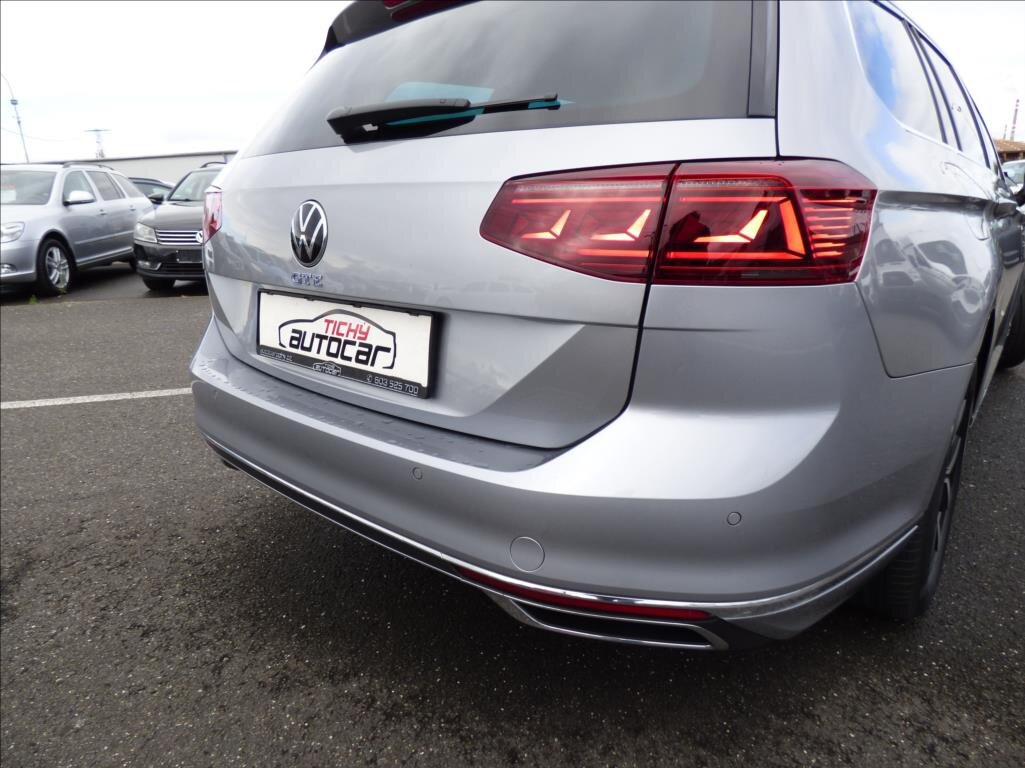 Volkswagen Passat Kombi 1,4 l 115 kw