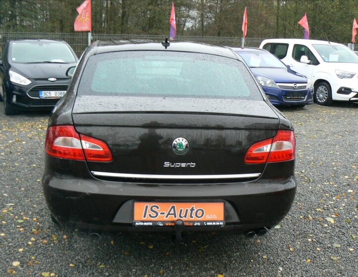 Škoda Superb 4