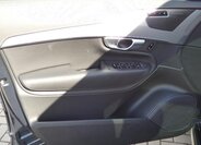 Volvo XC90 SUV / Terénní 2,0 l 173 kw