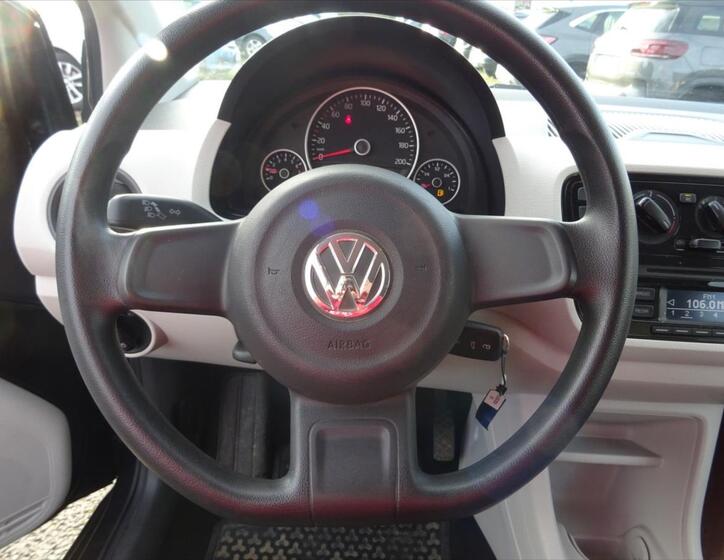 Volkswagen up! 16