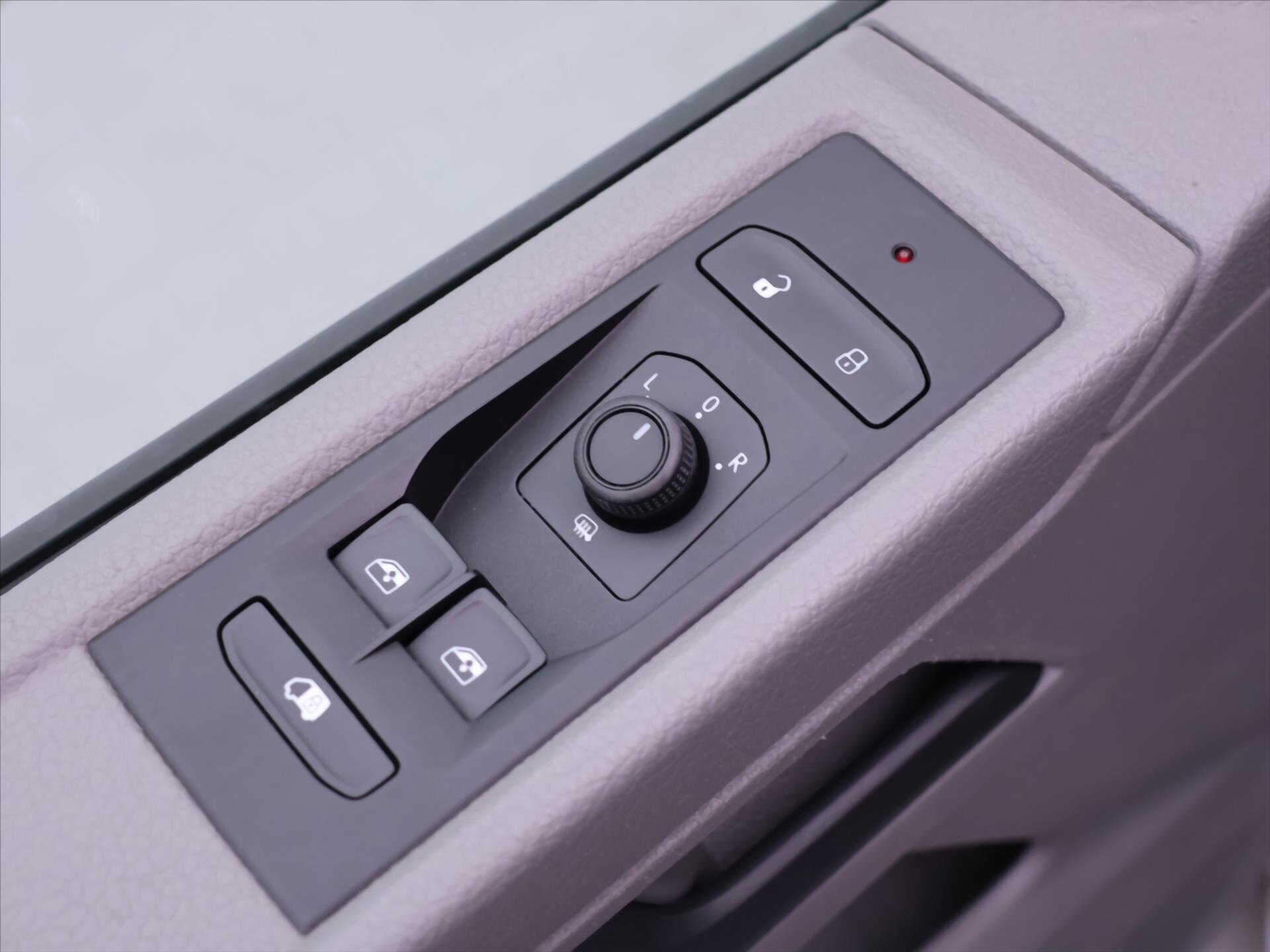 Volkswagen Transporter Ostatní 2,0 l 66 kw