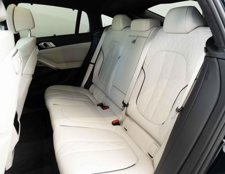 BMW X6 22