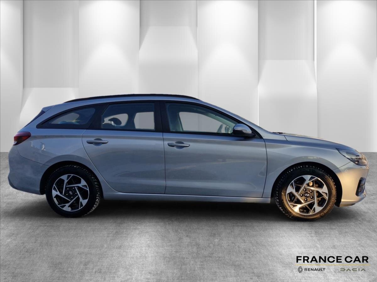 Hyundai i30 Kombi 998,0 73 kw