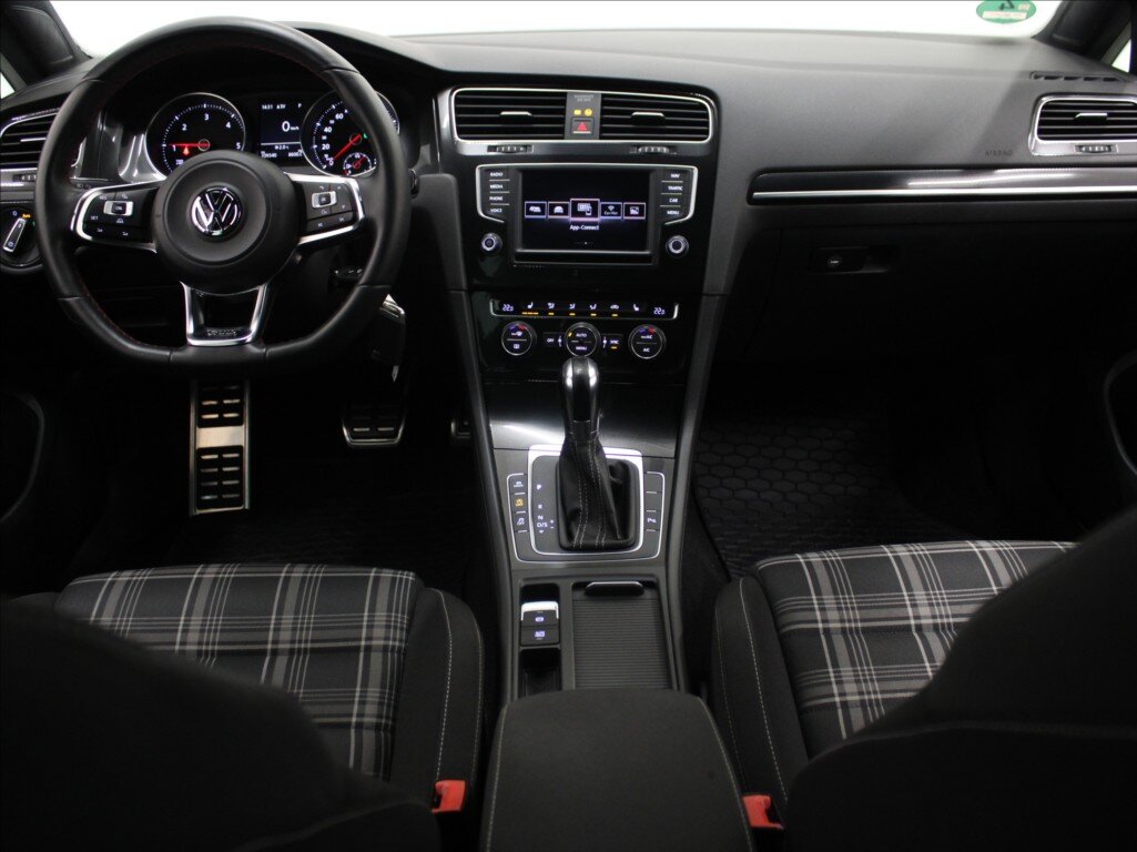 Volkswagen Golf Kombi 2,0 l 135 kw