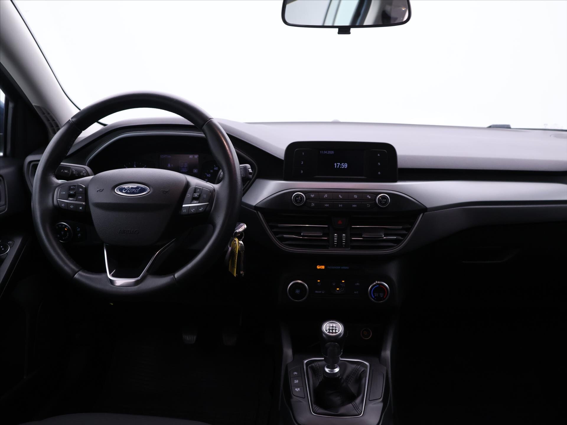 Ford Focus Kombi 999,0 92 kw