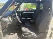 Mini Cooper Hatchback 1,6 l 90 kw
