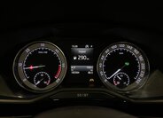 Škoda Superb Liftback 2,0 l 140 kw