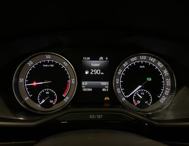 Škoda Superb Liftback 2,0 l 140 kw