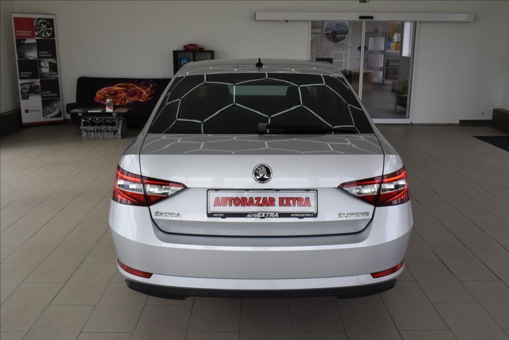 Škoda Superb Sedan 2,0 l 110 kw
