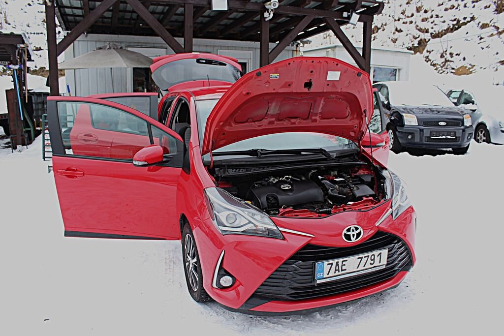 Toyota Yaris Hatchback 1,5 l 82 kw