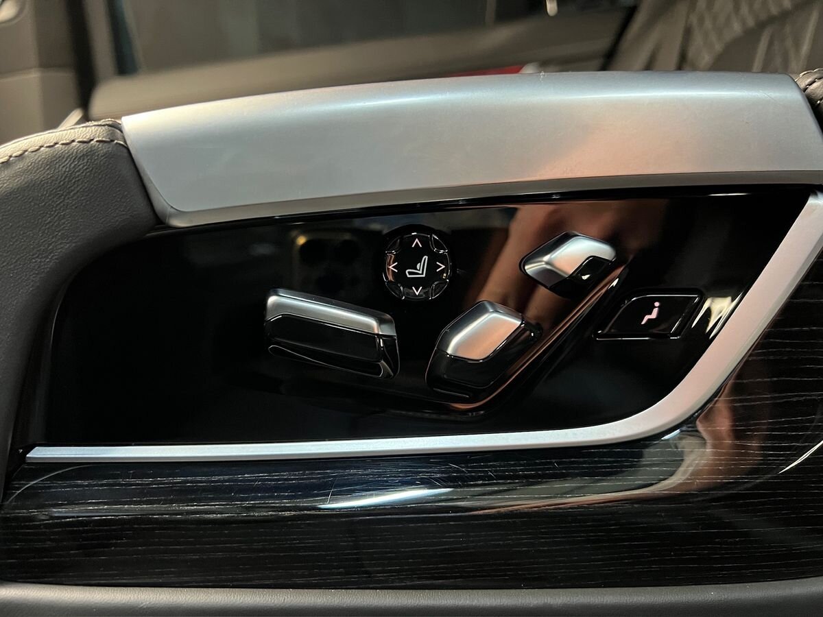 BMW Řada 7 Sedan 3,0 l 294 kw