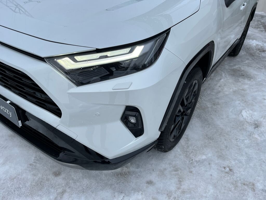 Toyota RAV4 SUV 2,5 l 131 kw