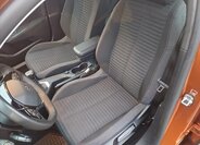 Peugeot 2008 Hatchback 1,5 l 81 kw