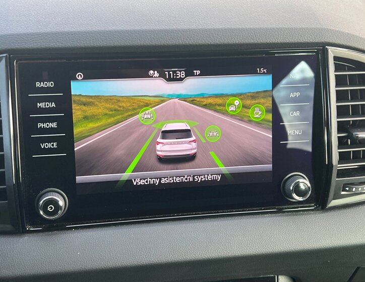 Škoda Karoq SUV 1,5 l 110 kw