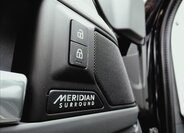 Land Rover Defender SUV / Terénní 5,0 l 313 kw