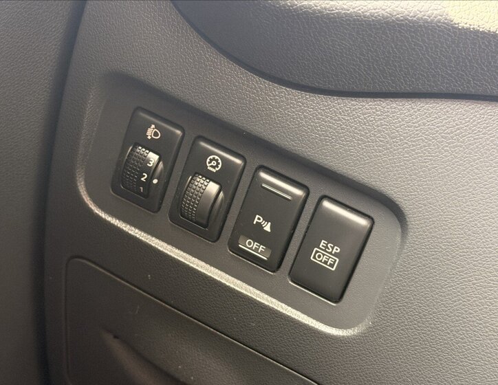 Renault Koleos SUV / Terénní 2,0 l 110 kw