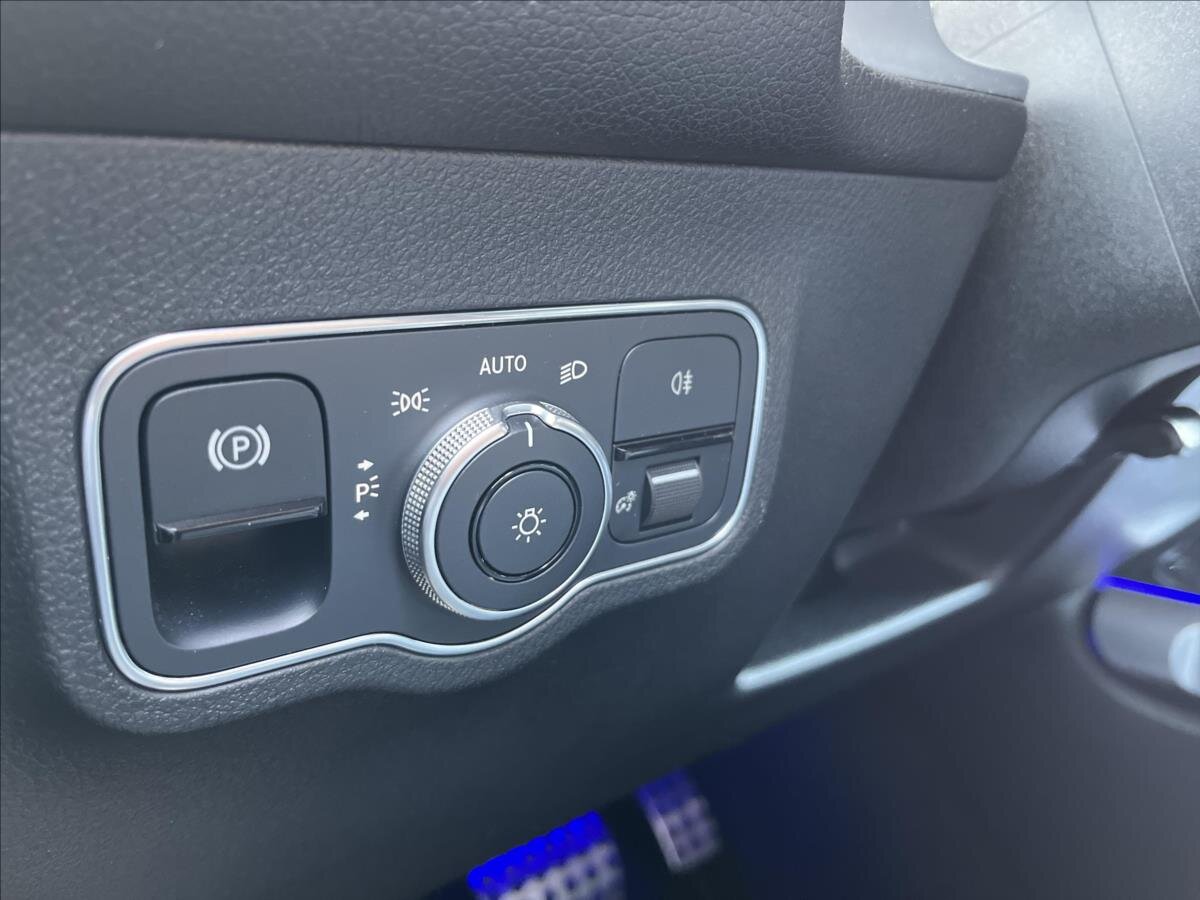 Mercedes-Benz GLB SUV 2,0 l 110 kw