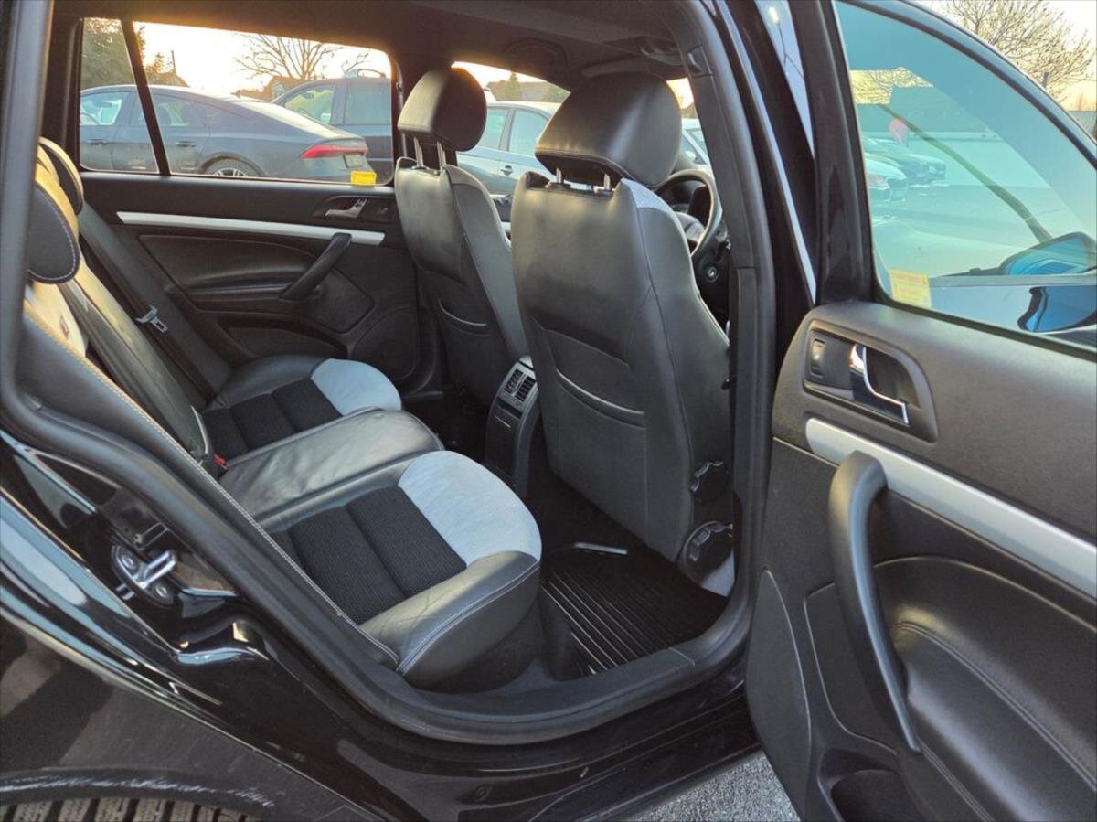 Škoda Octavia Kombi 2,0 l 125 kw