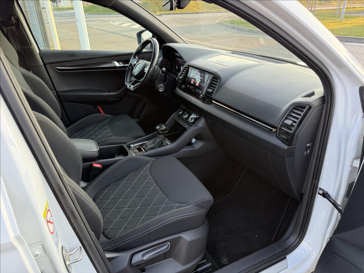 Škoda Karoq SUV / Terénní 1,5 l 110 kw