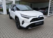 Toyota RAV4 8