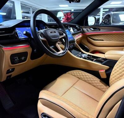 Jeep Grand Cherokee 7