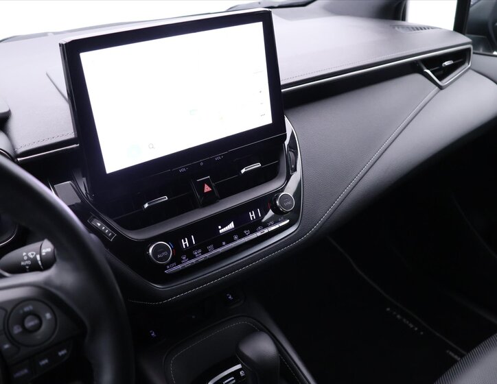 Toyota Corolla Kombi 2,0 l 112 kw