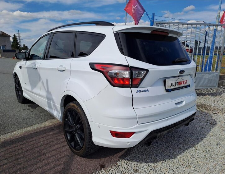 Ford Kuga 4