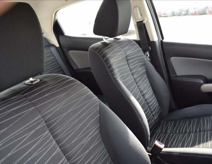 Mazda 2 Hatchback 1,3 l 55 kw