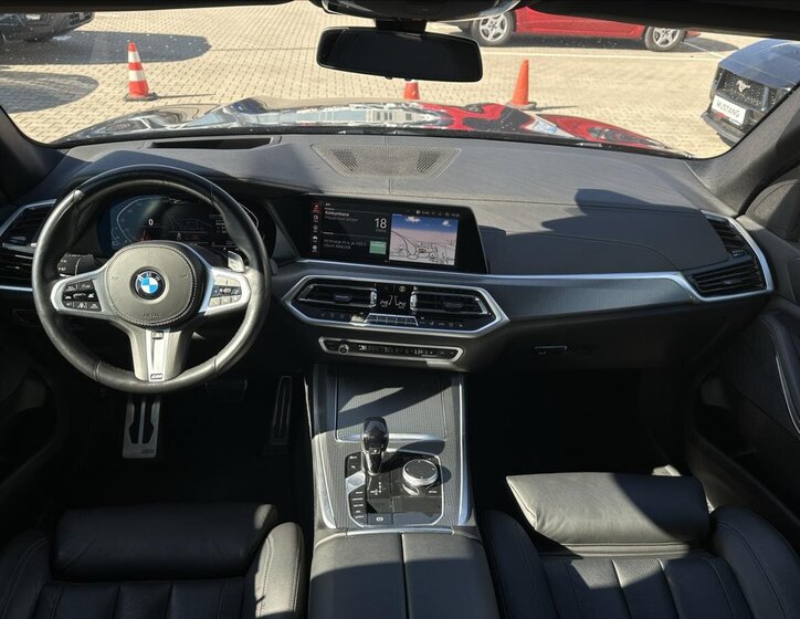 BMW X5 SUV / Terénní 3,0 l 210 kw