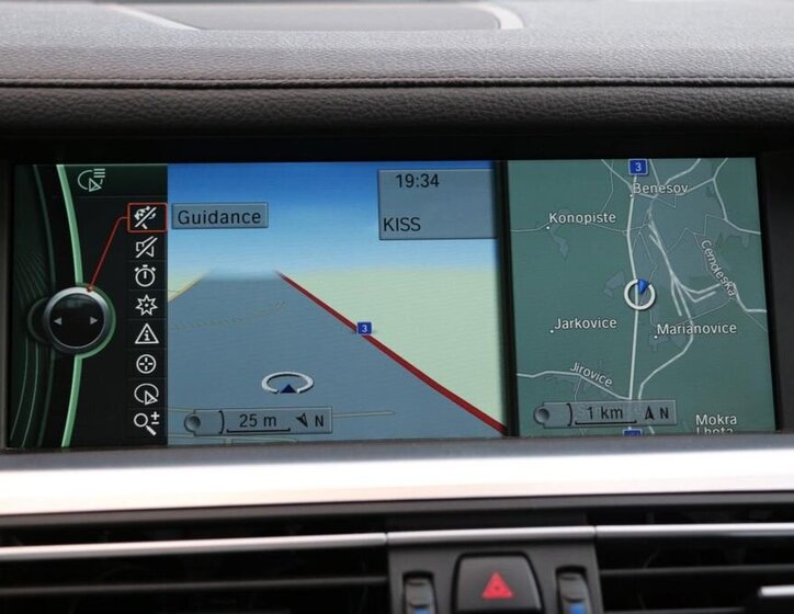 BMW Řada 7 Sedan / Limuzína 3,0 l 180 kw