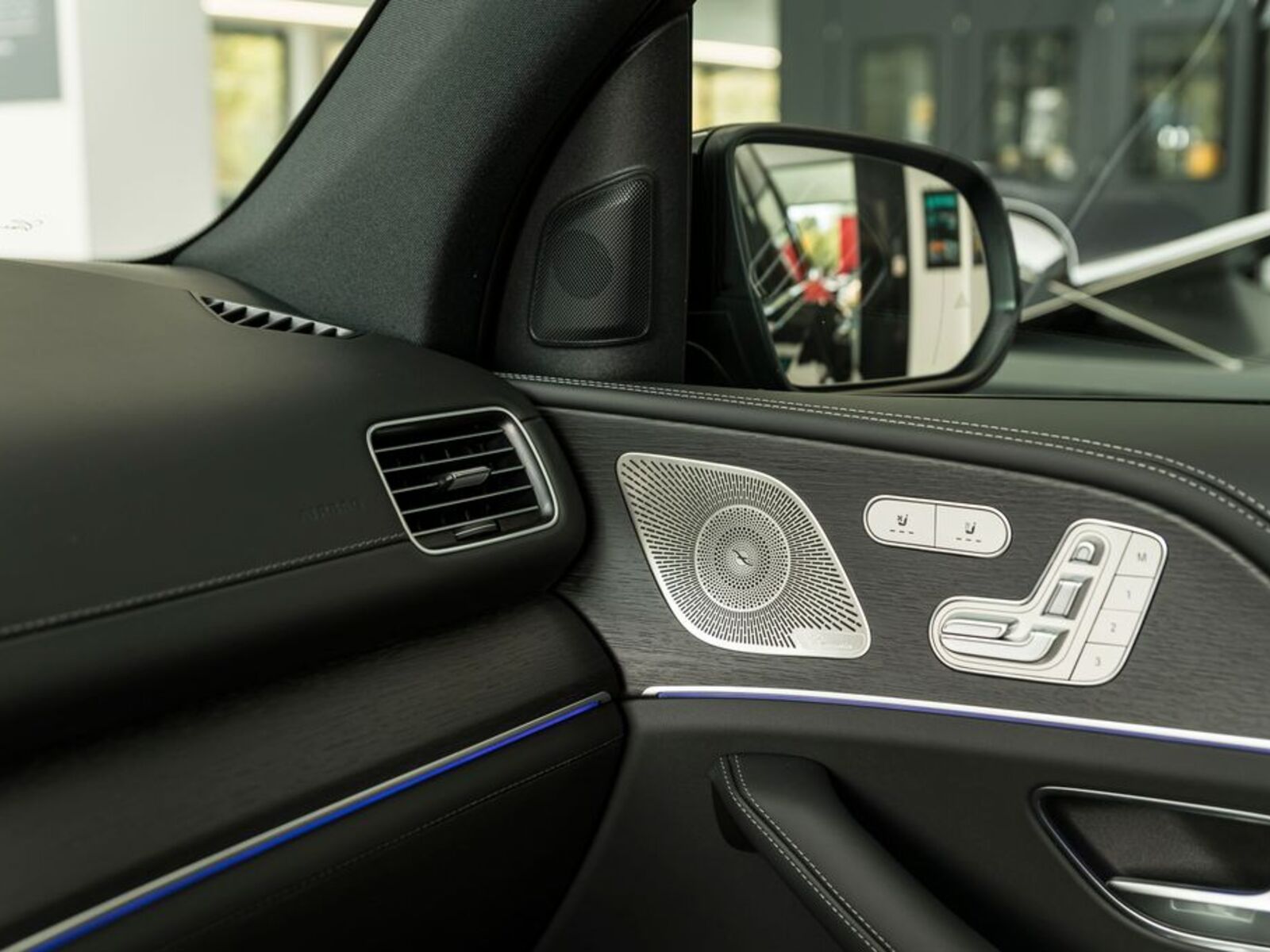 Mercedes-Benz Ostatní 23