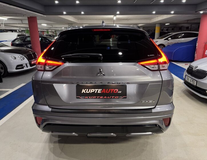 Mitsubishi Eclipse SUV 2,4 l 138 kw