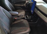Ford Mustang Mach-E SUV 0,0 198 kw