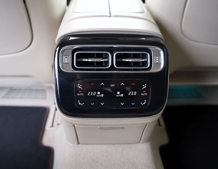 Mercedes-Benz Třídy S Sedan / Limuzína 3,0 l 320 kw