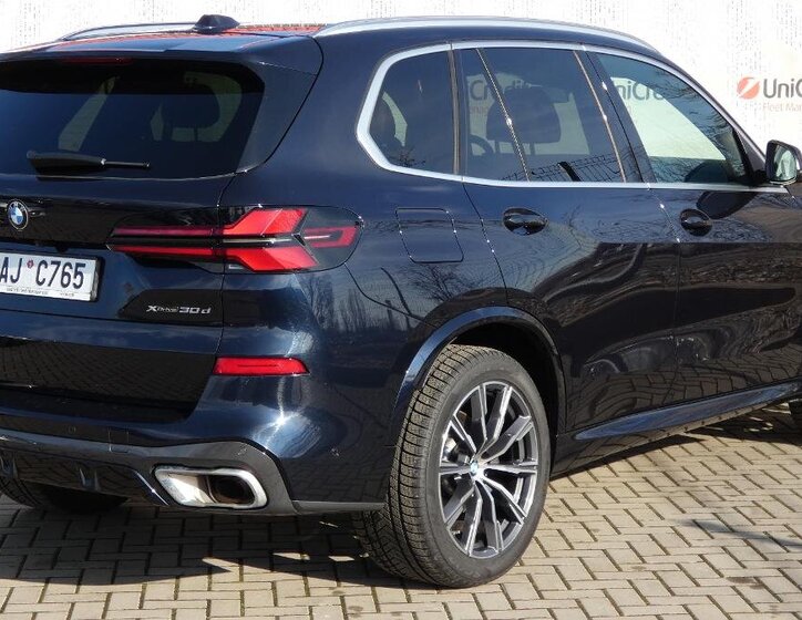 BMW X5 SUV / Terénní 3,0 l 210 kw