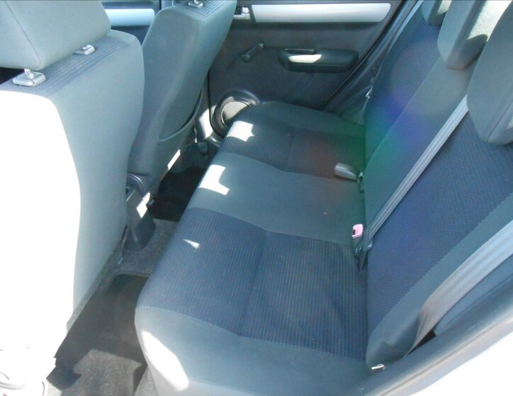 Suzuki Swift Hatchback 1,3 l 67 kw