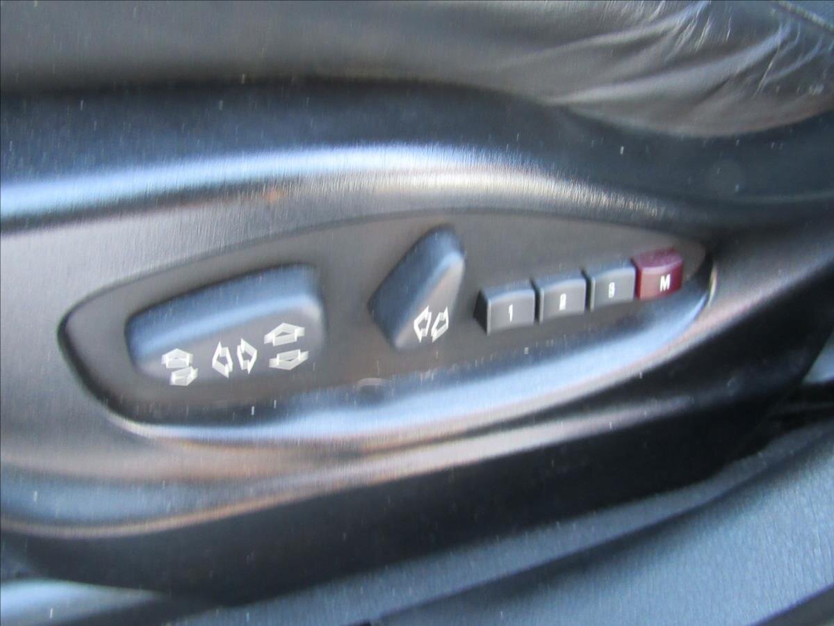 BMW X3 SUV 2,0 l 130 kw